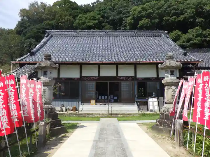 金蓮寺の本殿・本堂