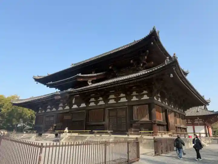 東寺(教王護国寺)の{uncategorized: "未分類", other: "その他", undefined: "問題あり", building: "その他建物", grave: "お墓", sacred_gate: "鳥居", guardian: "狛犬", statue: "像", buddha: "仏像", history: "歴史", nature: "自然", garden: "庭園", animal: "動物", pagoda: "塔", temizu: "手水舎", mountain_gate: "山門・神門", sanctuary: "本殿・本堂", subordinate: "末社・摂社", art: "芸術", scenery: "景色", jizo: "地蔵", ema: "絵馬", goshuin: "御朱印", omikuji: "おみくじ", items: "授与品その他", amulet: "お守り", goshuincho: "御朱印帳", eats: "食事", festival: "お祭り", votive_dance: "神楽", shichigosan: "七五三参", wedding: "結婚式", experience: "体験その他", initially: "初詣", around: "周辺", anti_infection: "感染症対策"}