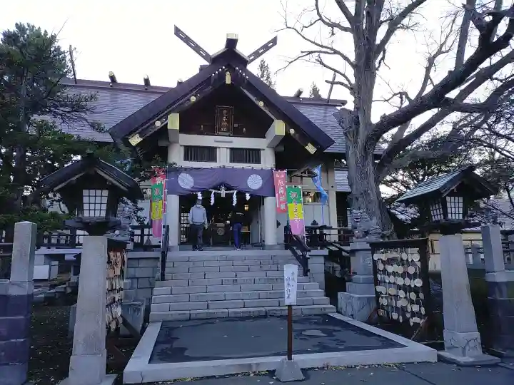 豊平神社の本殿・本堂