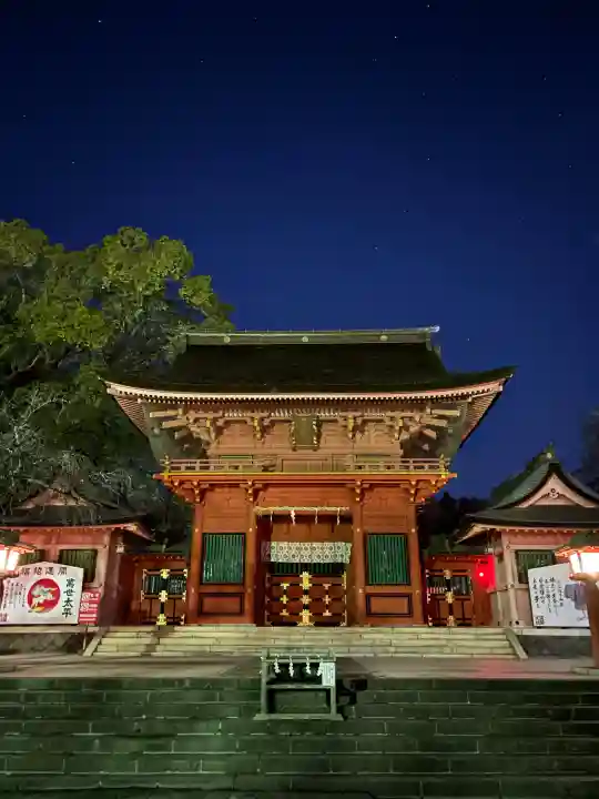 富士山本宮浅間大社の{uncategorized: "未分類", other: "その他", undefined: "問題あり", building: "その他建物", grave: "お墓", sacred_gate: "鳥居", guardian: "狛犬", statue: "像", buddha: "仏像", history: "歴史", nature: "自然", garden: "庭園", animal: "動物", pagoda: "塔", temizu: "手水舎", mountain_gate: "山門・神門", sanctuary: "本殿・本堂", subordinate: "末社・摂社", art: "芸術", scenery: "景色", jizo: "地蔵", ema: "絵馬", goshuin: "御朱印", omikuji: "おみくじ", items: "授与品その他", amulet: "お守り", goshuincho: "御朱印帳", eats: "食事", festival: "お祭り", votive_dance: "神楽", shichigosan: "七五三参", wedding: "結婚式", experience: "体験その他", initially: "初詣", around: "周辺", anti_infection: "感染症対策"}