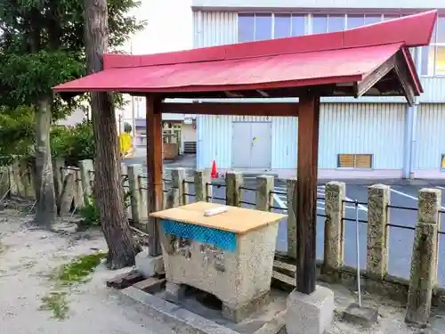 秋葉社（一番畑秋葉社）の手水舎