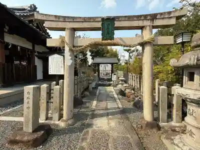 六請神社の鳥居
