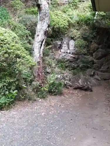 慈恩寺の末社・摂社