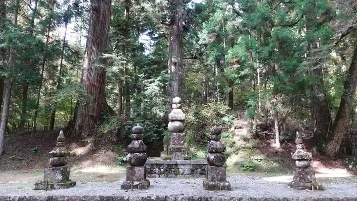 高野山金剛峯寺奥の院(和歌山県)