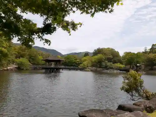 龍王珠石の{uncategorized: "未分類", other: "その他", undefined: "問題あり", building: "その他建物", grave: "お墓", sacred_gate: "鳥居", guardian: "狛犬", statue: "像", buddha: "仏像", history: "歴史", nature: "自然", garden: "庭園", animal: "動物", pagoda: "塔", temizu: "手水舎", mountain_gate: "山門・神門", sanctuary: "本殿・本堂", subordinate: "末社・摂社", art: "芸術", scenery: "景色", jizo: "地蔵", ema: "絵馬", goshuin: "御朱印", omikuji: "おみくじ", items: "授与品その他", amulet: "お守り", goshuincho: "御朱印帳", eats: "食事", festival: "お祭り", votive_dance: "神楽", shichigosan: "七五三参", wedding: "結婚式", experience: "体験その他", initially: "初詣", around: "周辺", anti_infection: "感染症対策"}