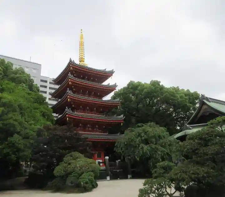 東長寺の塔
