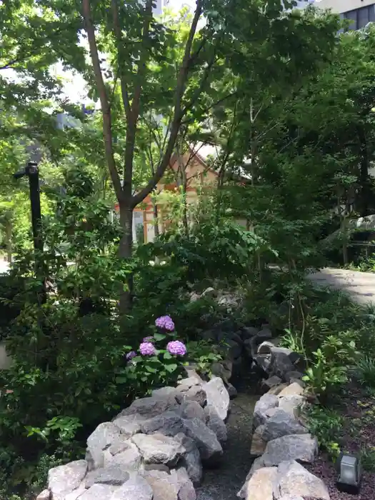 葺城稲荷神社の建物その他