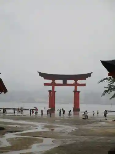 厳島神社(広島県)