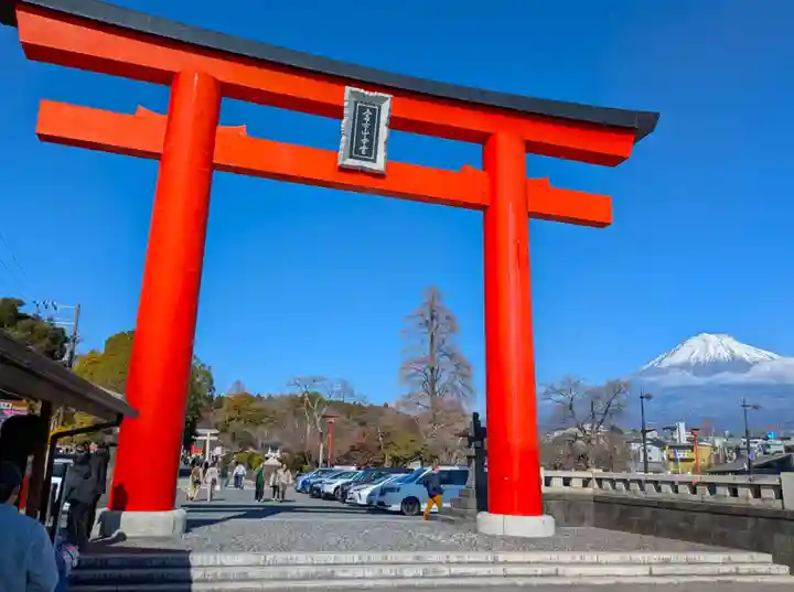 富士山本宮浅間大社(静岡県)
