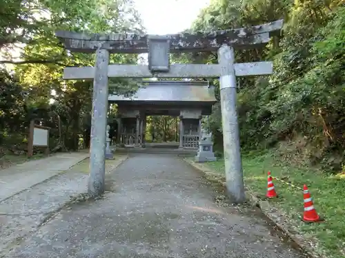 倭文神社の鳥居