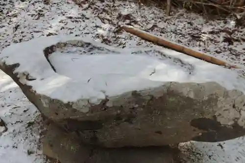 季田神社の手水舎
