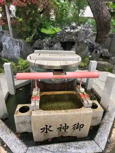 題経寺（柴又帝釈天）の{uncategorized: "未分類", other: "その他", undefined: "問題あり", building: "その他建物", grave: "お墓", sacred_gate: "鳥居", guardian: "狛犬", statue: "像", buddha: "仏像", history: "歴史", nature: "自然", garden: "庭園", animal: "動物", pagoda: "塔", temizu: "手水舎", mountain_gate: "山門・神門", sanctuary: "本殿・本堂", subordinate: "末社・摂社", art: "芸術", scenery: "景色", jizo: "地蔵", ema: "絵馬", goshuin: "御朱印", omikuji: "おみくじ", items: "授与品その他", amulet: "お守り", goshuincho: "御朱印帳", eats: "食事", festival: "お祭り", votive_dance: "神楽", shichigosan: "七五三参", wedding: "結婚式", experience: "体験その他", initially: "初詣", around: "周辺", anti_infection: "感染症対策"}