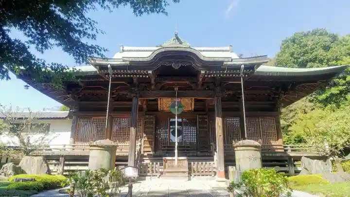 東明寺の本殿・本堂