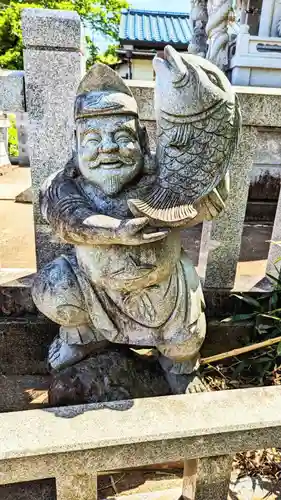 天王神社の像