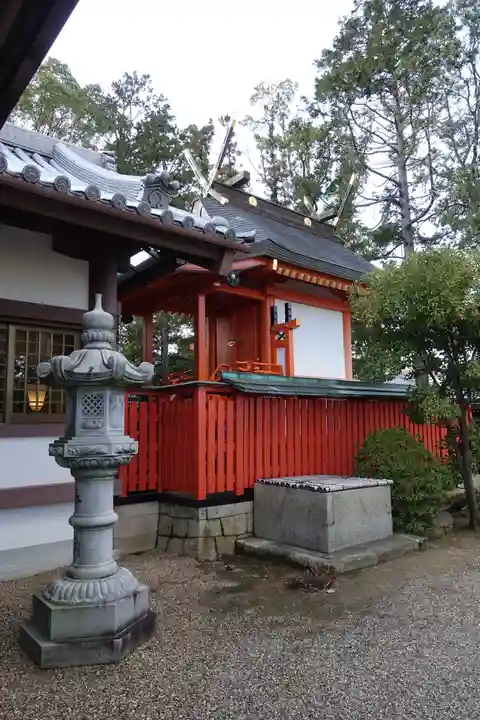 百済王神社の本殿・本堂