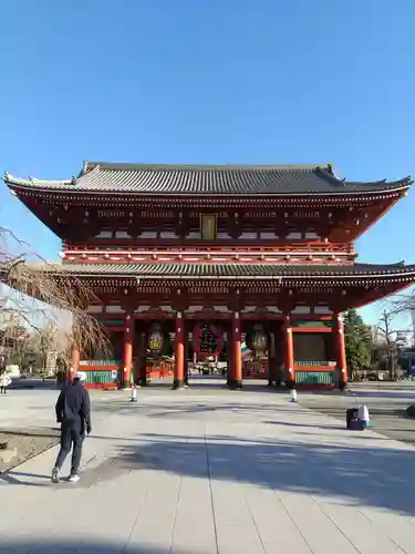 浅草寺の山門