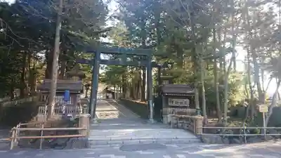 諏訪大社下社秋宮の鳥居