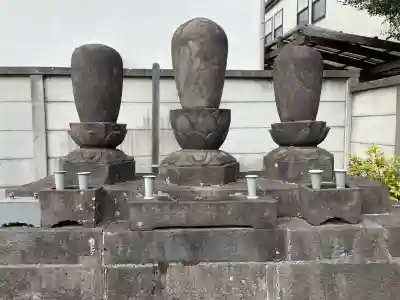 勝興寺の{uncategorized: "未分類", other: "その他", undefined: "問題あり", building: "その他建物", grave: "お墓", sacred_gate: "鳥居", guardian: "狛犬", statue: "像", buddha: "仏像", history: "歴史", nature: "自然", garden: "庭園", animal: "動物", pagoda: "塔", temizu: "手水舎", mountain_gate: "山門・神門", sanctuary: "本殿・本堂", subordinate: "末社・摂社", art: "芸術", scenery: "景色", jizo: "地蔵", ema: "絵馬", goshuin: "御朱印", omikuji: "おみくじ", items: "授与品その他", amulet: "お守り", goshuincho: "御朱印帳", eats: "食事", festival: "お祭り", votive_dance: "神楽", shichigosan: "七五三参", wedding: "結婚式", experience: "体験その他", initially: "初詣", around: "周辺", anti_infection: "感染症対策"}