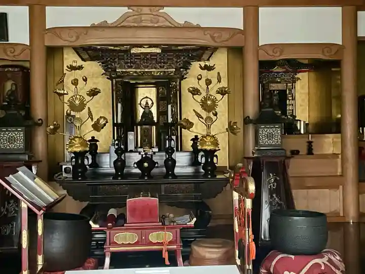 亮朝院の{uncategorized: "未分類", other: "その他", undefined: "問題あり", building: "その他建物", grave: "お墓", sacred_gate: "鳥居", guardian: "狛犬", statue: "像", buddha: "仏像", history: "歴史", nature: "自然", garden: "庭園", animal: "動物", pagoda: "塔", temizu: "手水舎", mountain_gate: "山門・神門", sanctuary: "本殿・本堂", subordinate: "末社・摂社", art: "芸術", scenery: "景色", jizo: "地蔵", ema: "絵馬", goshuin: "御朱印", omikuji: "おみくじ", items: "授与品その他", amulet: "お守り", goshuincho: "御朱印帳", eats: "食事", festival: "お祭り", votive_dance: "神楽", shichigosan: "七五三参", wedding: "結婚式", experience: "体験その他", initially: "初詣", around: "周辺", anti_infection: "感染症対策"}