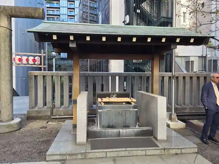 宮益御嶽神社の手水舎