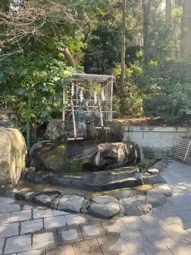 枚岡神社の手水