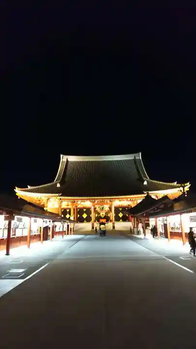 浅草寺の本殿・本堂