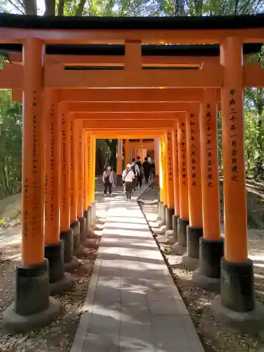 伏見稲荷大社の{uncategorized: "未分類", other: "その他", undefined: "問題あり", building: "その他建物", grave: "お墓", sacred_gate: "鳥居", guardian: "狛犬", statue: "像", buddha: "仏像", history: "歴史", nature: "自然", garden: "庭園", animal: "動物", pagoda: "塔", temizu: "手水舎", mountain_gate: "山門・神門", sanctuary: "本殿・本堂", subordinate: "末社・摂社", art: "芸術", scenery: "景色", jizo: "地蔵", ema: "絵馬", goshuin: "御朱印", omikuji: "おみくじ", items: "授与品その他", amulet: "お守り", goshuincho: "御朱印帳", eats: "食事", festival: "お祭り", votive_dance: "神楽", shichigosan: "七五三参", wedding: "結婚式", experience: "体験その他", initially: "初詣", around: "周辺", anti_infection: "感染症対策"}