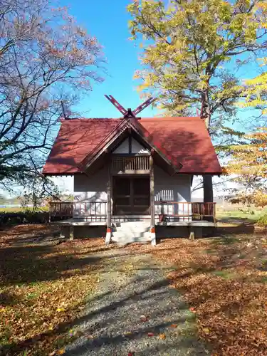 南耕地神社の本殿