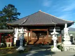 法泉寺の本殿