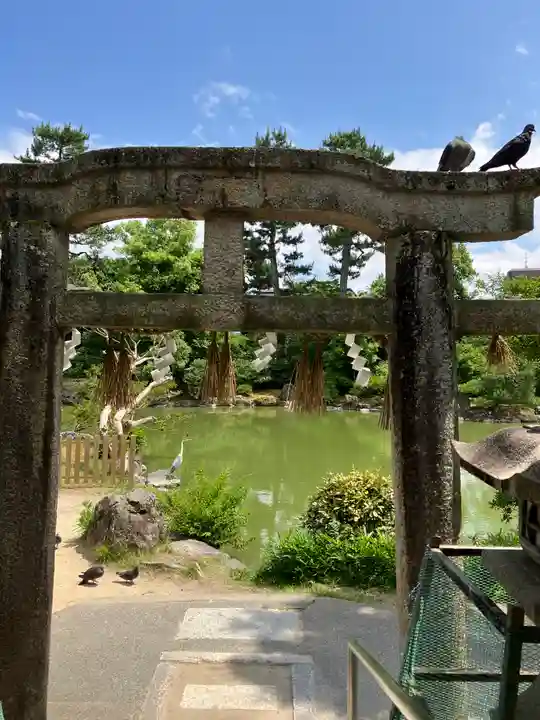 嚴島神社 (京都御苑)(京都府)