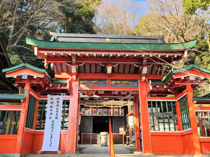 諏訪神社・諏訪山稲荷神社の山門・神門
