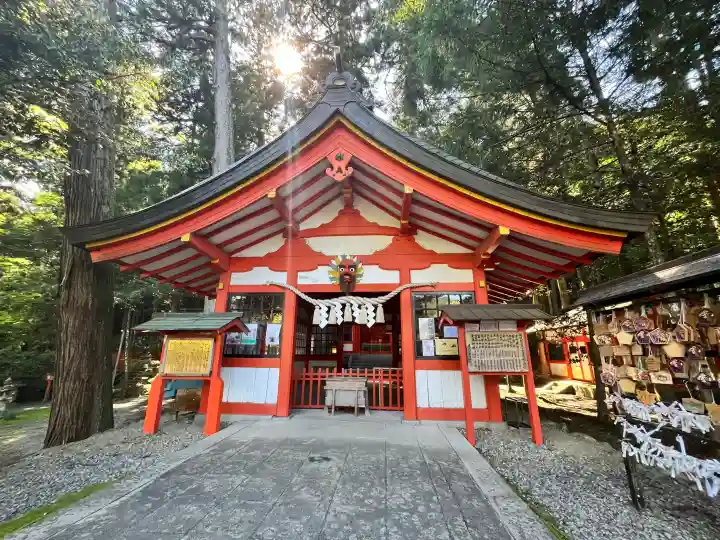 北畠神社の{uncategorized: "未分類", other: "その他", undefined: "問題あり", building: "その他建物", grave: "お墓", sacred_gate: "鳥居", guardian: "狛犬", statue: "像", buddha: "仏像", history: "歴史", nature: "自然", garden: "庭園", animal: "動物", pagoda: "塔", temizu: "手水舎", mountain_gate: "山門・神門", sanctuary: "本殿・本堂", subordinate: "末社・摂社", art: "芸術", scenery: "景色", jizo: "地蔵", ema: "絵馬", goshuin: "御朱印", omikuji: "おみくじ", items: "授与品その他", amulet: "お守り", goshuincho: "御朱印帳", eats: "食事", festival: "お祭り", votive_dance: "神楽", shichigosan: "七五三参", wedding: "結婚式", experience: "体験その他", initially: "初詣", around: "周辺", anti_infection: "感染症対策"}