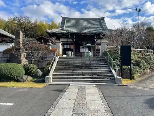 妙蓮寺の{uncategorized: "未分類", other: "その他", undefined: "問題あり", building: "その他建物", grave: "お墓", sacred_gate: "鳥居", guardian: "狛犬", statue: "像", buddha: "仏像", history: "歴史", nature: "自然", garden: "庭園", animal: "動物", pagoda: "塔", temizu: "手水舎", mountain_gate: "山門・神門", sanctuary: "本殿・本堂", subordinate: "末社・摂社", art: "芸術", scenery: "景色", jizo: "地蔵", ema: "絵馬", goshuin: "御朱印", omikuji: "おみくじ", items: "授与品その他", amulet: "お守り", goshuincho: "御朱印帳", eats: "食事", festival: "お祭り", votive_dance: "神楽", shichigosan: "七五三参", wedding: "結婚式", experience: "体験その他", initially: "初詣", around: "周辺", anti_infection: "感染症対策"}