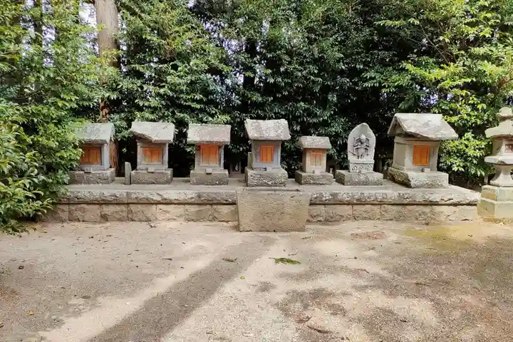 鏡石鹿嶋神社 *安産・開運・勝利の神さま*の末社・摂社