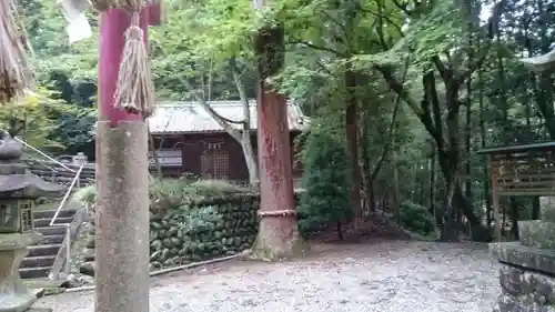 八幡神社の建物その他