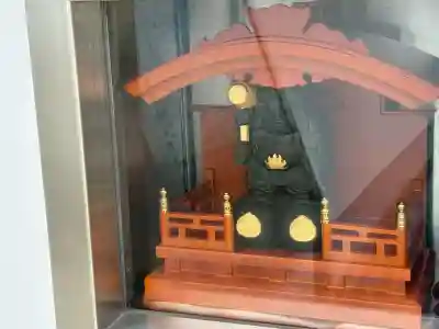 たつの市　常照寺の{uncategorized: "未分類", other: "その他", undefined: "問題あり", building: "その他建物", grave: "お墓", sacred_gate: "鳥居", guardian: "狛犬", statue: "像", buddha: "仏像", history: "歴史", nature: "自然", garden: "庭園", animal: "動物", pagoda: "塔", temizu: "手水舎", mountain_gate: "山門・神門", sanctuary: "本殿・本堂", subordinate: "末社・摂社", art: "芸術", scenery: "景色", jizo: "地蔵", ema: "絵馬", goshuin: "御朱印", omikuji: "おみくじ", items: "授与品その他", amulet: "お守り", goshuincho: "御朱印帳", eats: "食事", festival: "お祭り", votive_dance: "神楽", shichigosan: "七五三参", wedding: "結婚式", experience: "体験その他", initially: "初詣", around: "周辺", anti_infection: "感染症対策"}