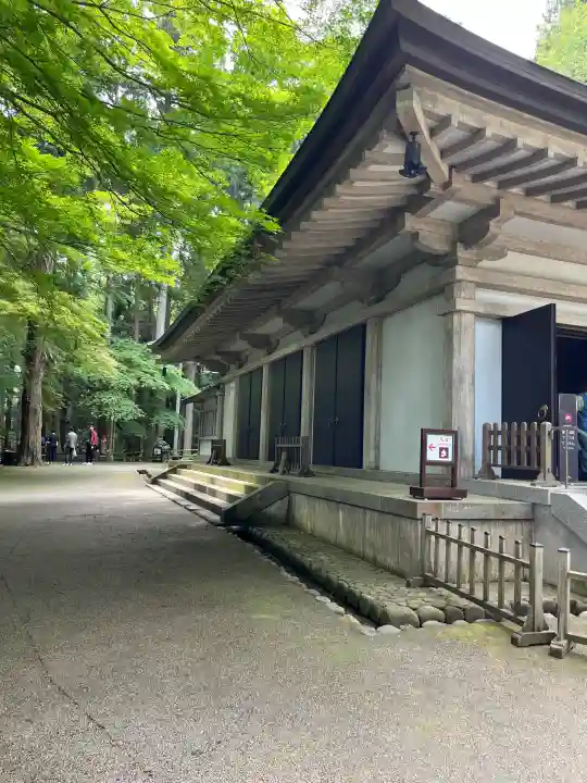 中尊寺金色堂(岩手県)