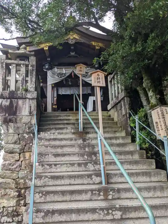阿賀神社の本殿・本堂