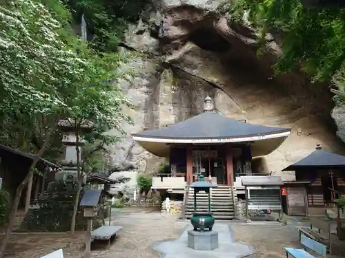 観音院の本殿・本堂