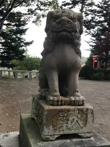 仁木神社の狛犬