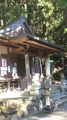 九頭龍神社の本殿・本堂