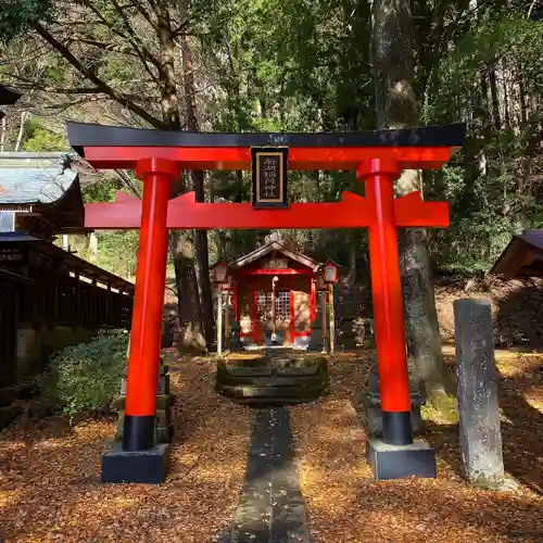 南湖神社の鳥居