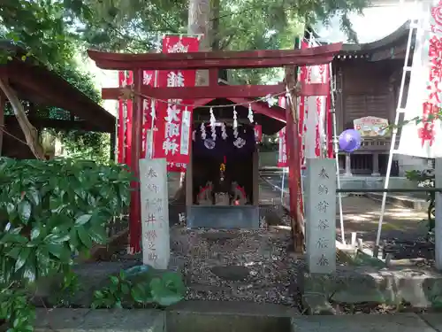 馬場氷川神社の末社