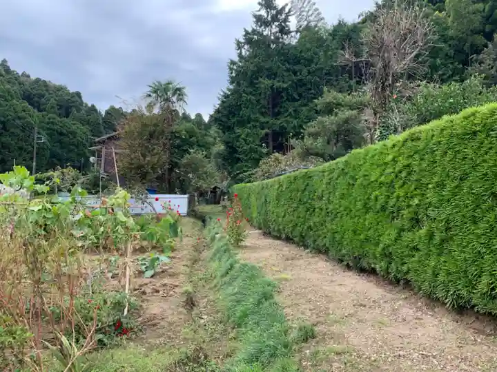 子安明神の周辺