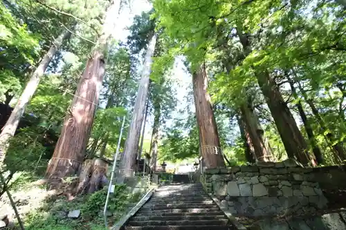 金櫻神社の建物その他