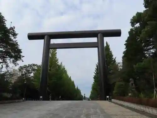 靖國神社の鳥居