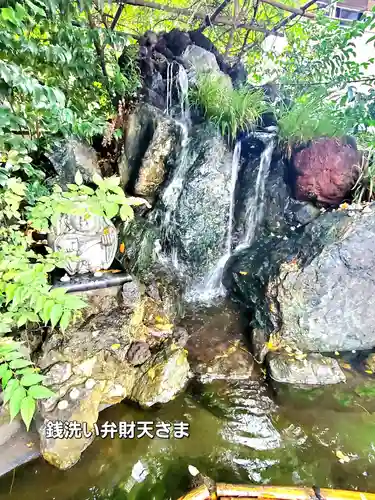 川越熊野神社の庭園