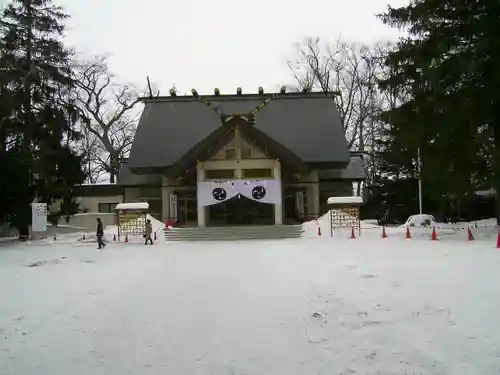 帯廣神社の本殿