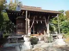 稲荷神社の本殿