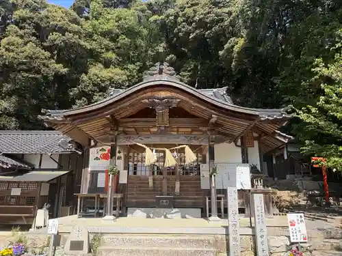 石上布都魂神社(岡山県)